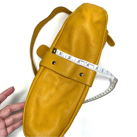 CARLA MANCINI Yellow Leather Shoulder Satchel Bag - Picture 6 of 16